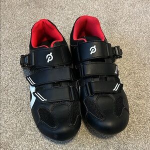 Peloton Cycling Shoes size 40 (W 9 / M 7.5) EUC